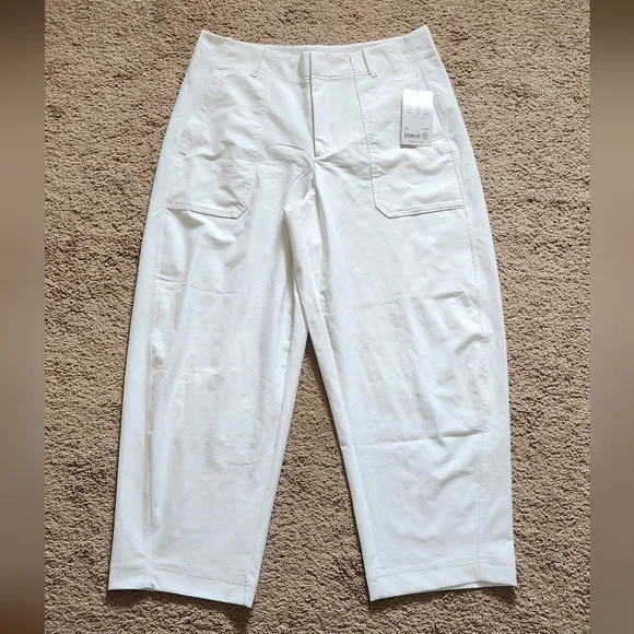 NWT ATHLETA Skyline High rise Barrel Leg utility Pant Size 16 Bright White - Picture 2 of 5